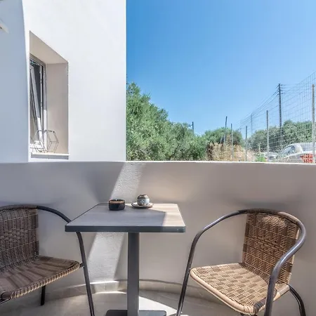 Elegant Suite 4 Near The Beach Gazi Exterior foto